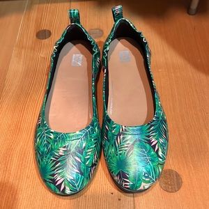 FitFlop Allegro Ballet Casual Shoes, Size Green/Pink/Jungle